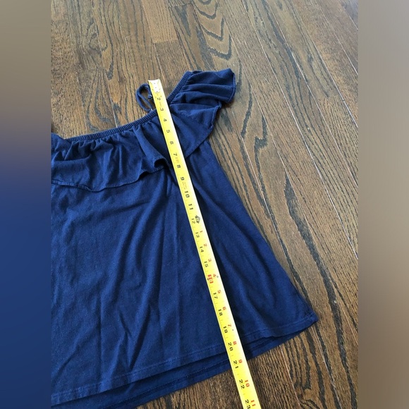 Lilly Pulitzer Women’s M Navy Blue Pima Cotton Off the Shoulder Blouse - VGUC! - Picture 6 of 8
